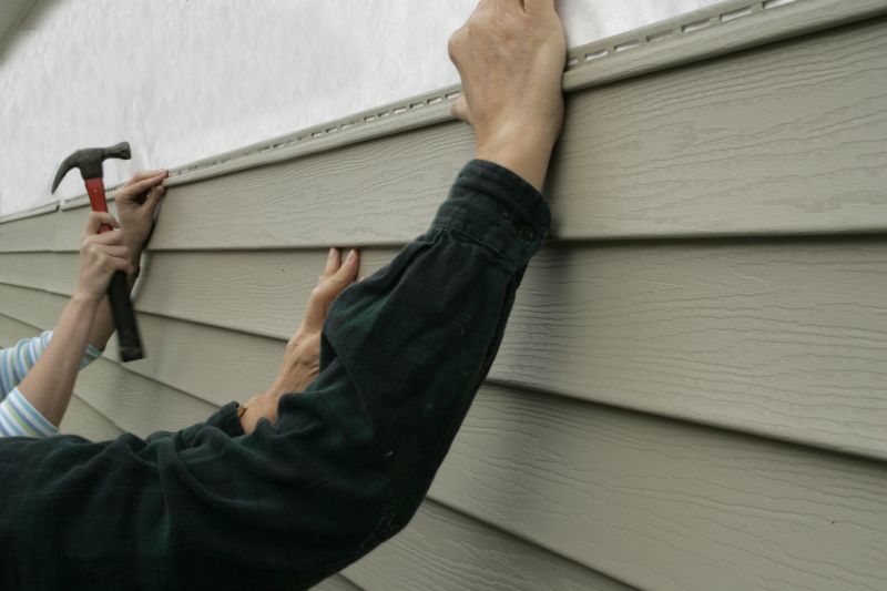 Vinyl Shake Siding Repair